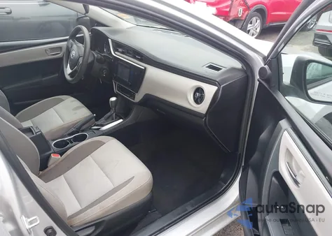 2018 Toyota Corolla Le z USA, uszkodzony, nr VIN 2T1BURHE3JC003192